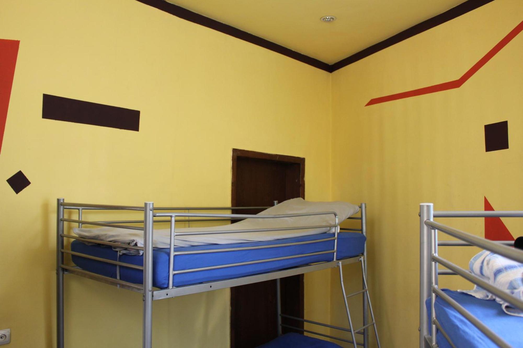 Fun House Hostel Bukarest Kültér fotó