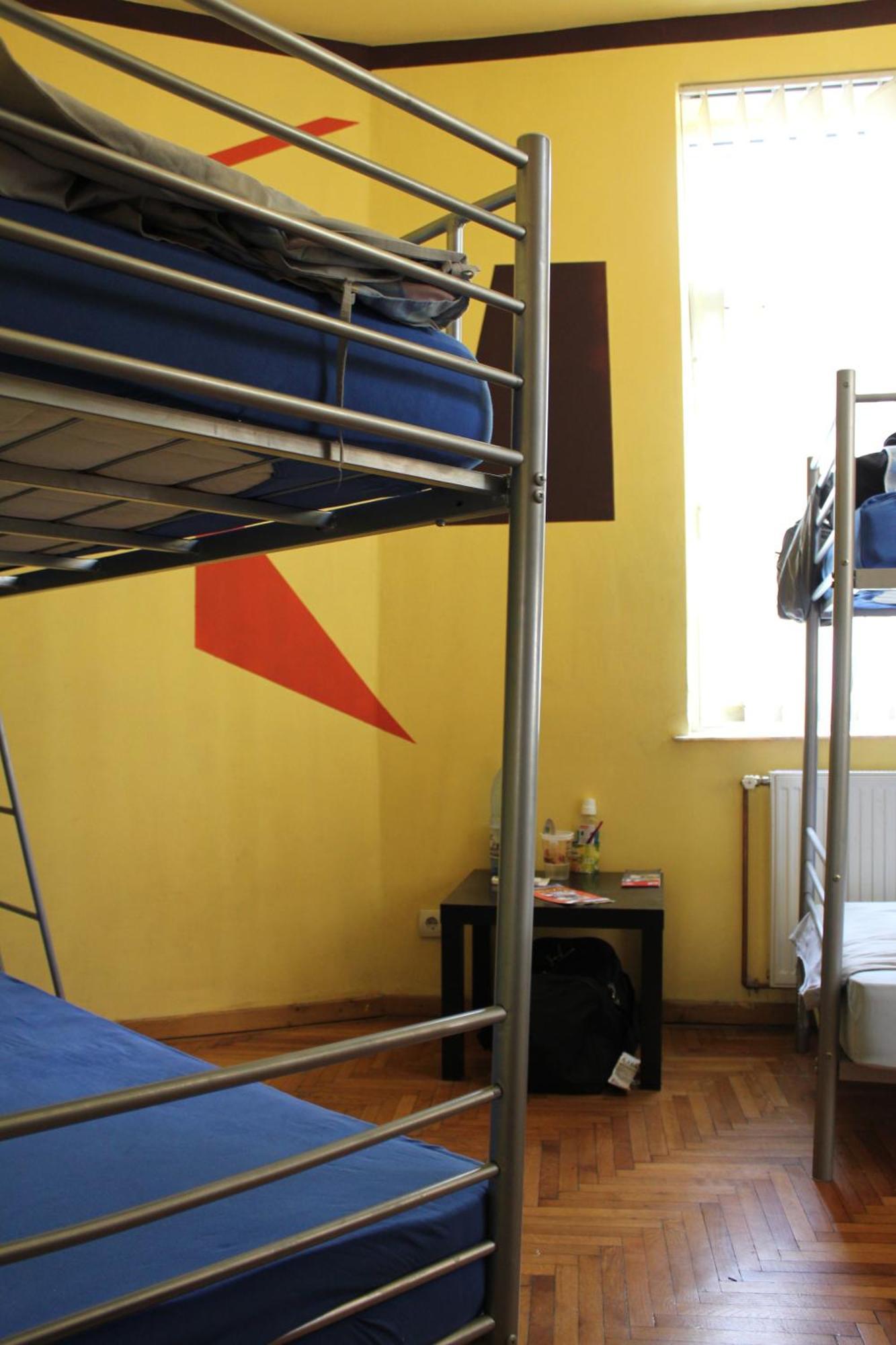 Fun House Hostel Bukarest Kültér fotó