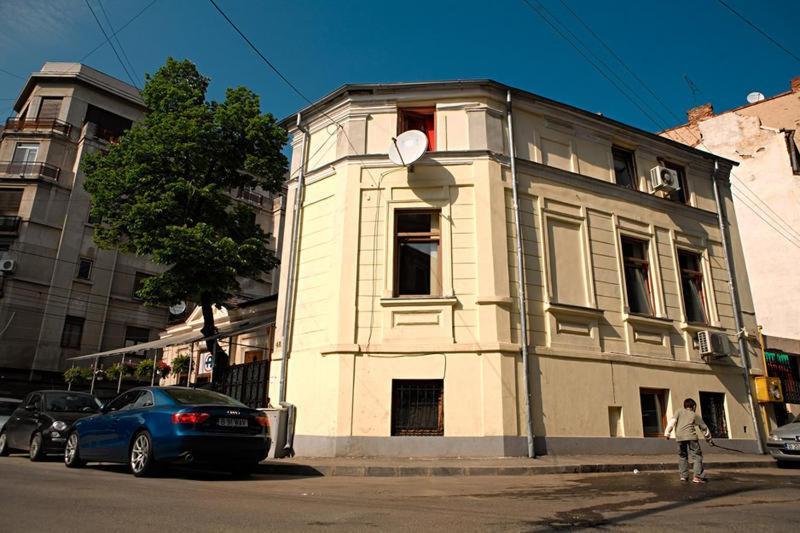Fun House Hostel Bukarest Kültér fotó